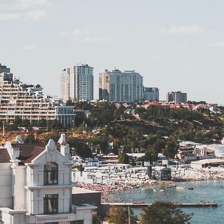 Аркадия Студия С Балконом Частичный Вид Моря Первая Линия От Моря Odessa Buitenkant foto