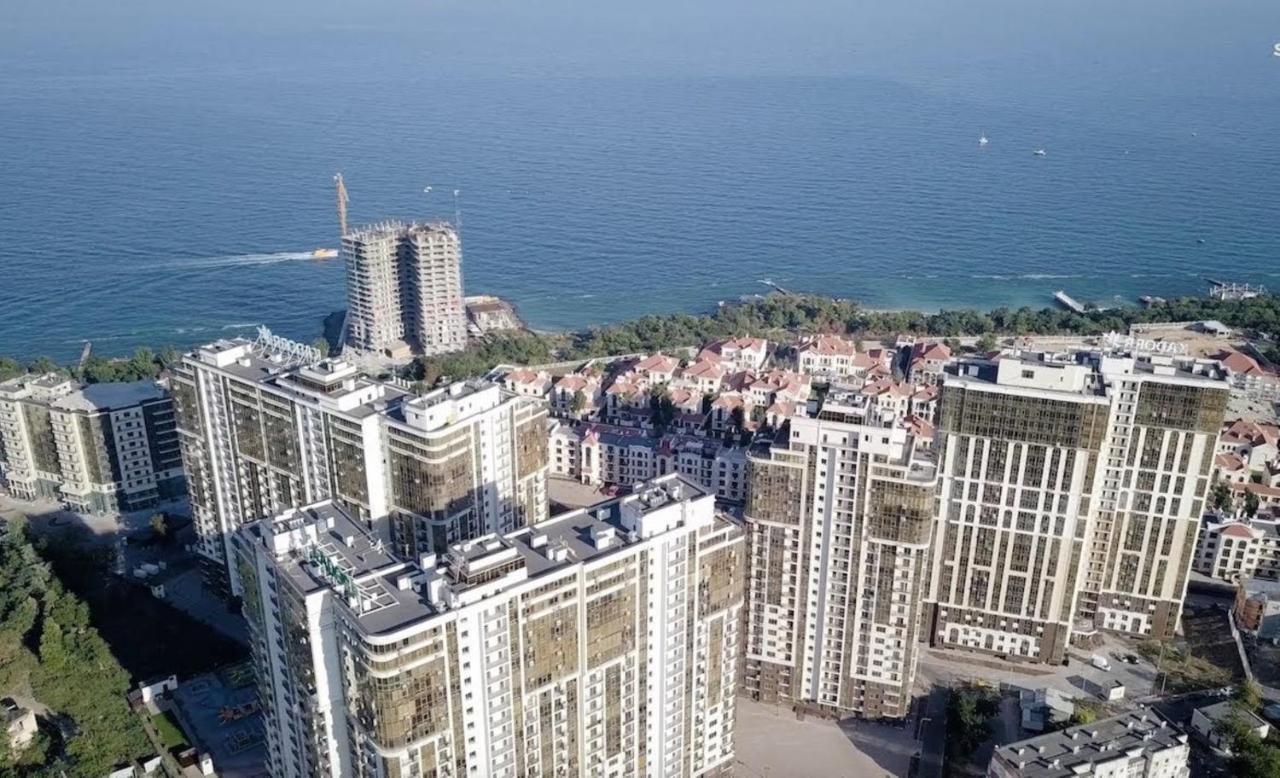 Аркадия Студия С Балконом Частичный Вид Моря Первая Линия От Моря Odessa Buitenkant foto